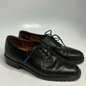Santana Canada black leather lace up shoes size 8.5